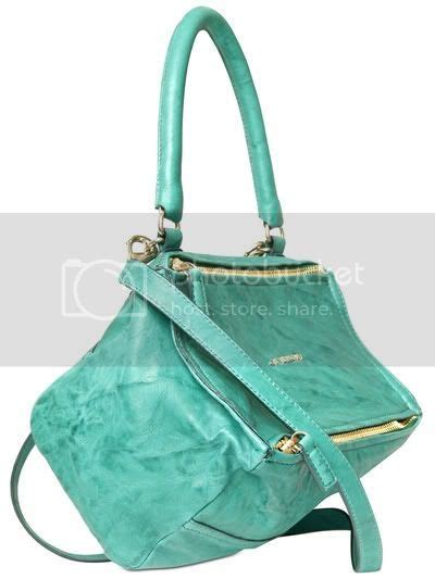 ukuran tas givenchy nightingale|GIVENCHY F/W 2011 Colour Guide and Sizing Reference .